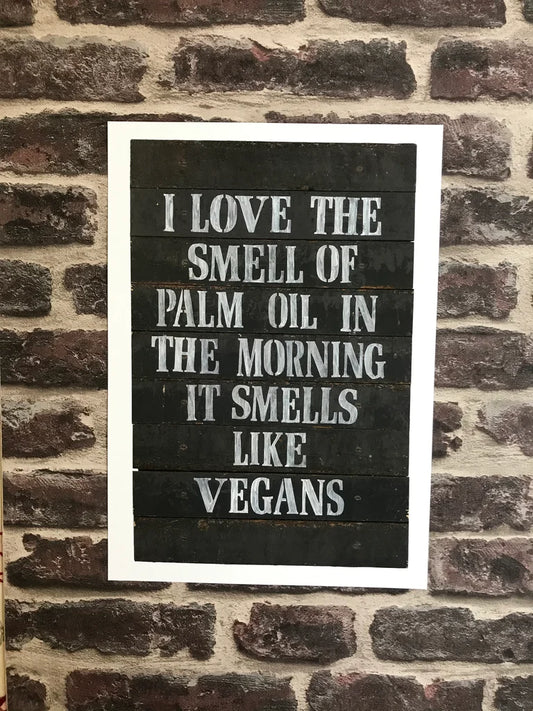 I LOVE THE SMELL OF PALM OIL IN THE MORNING