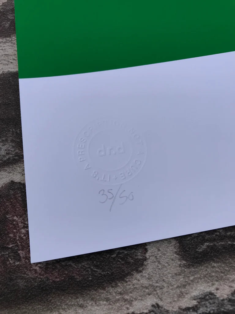 NO EYE CONTACT DISTRICT LINE