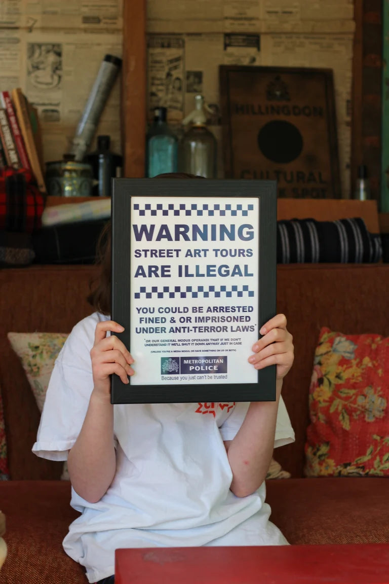 STREET ART TOURS ARE ILLEGAL WARNING WITH FAKE TANS AND TOILET SELFIES