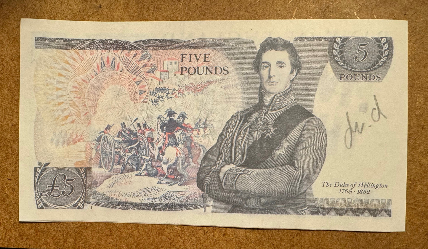 FIVER ON THE GATE MATE REPLICA FAKE MONEY VERSION